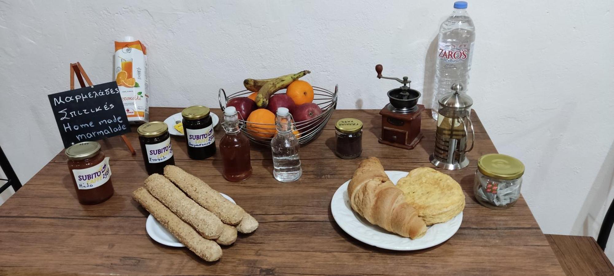 Villa Sofita With Tzakouzi Maroulás الغرفة الصورة